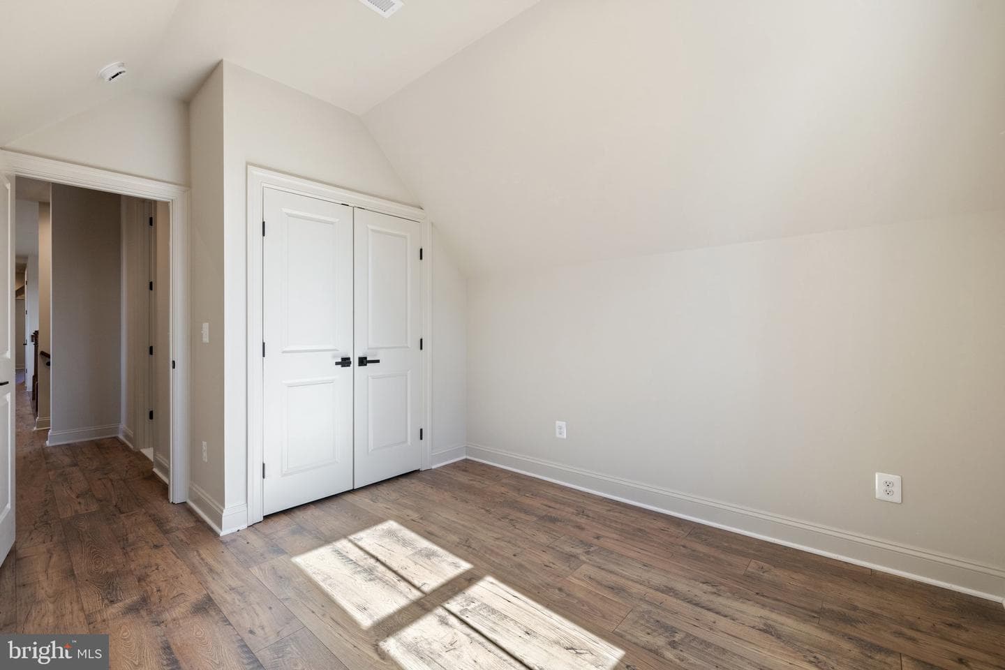 7039 Silk photo 71