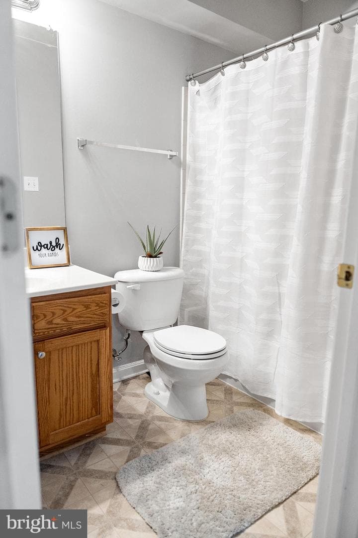 355 Snyder Lane photo 43