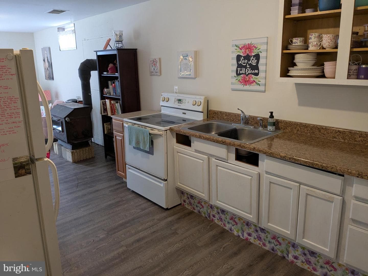 25093 Rodriguez Lane photo 25