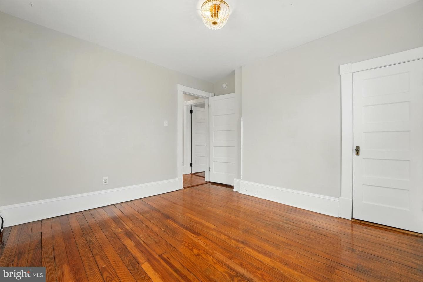 509 S West Street photo 24
