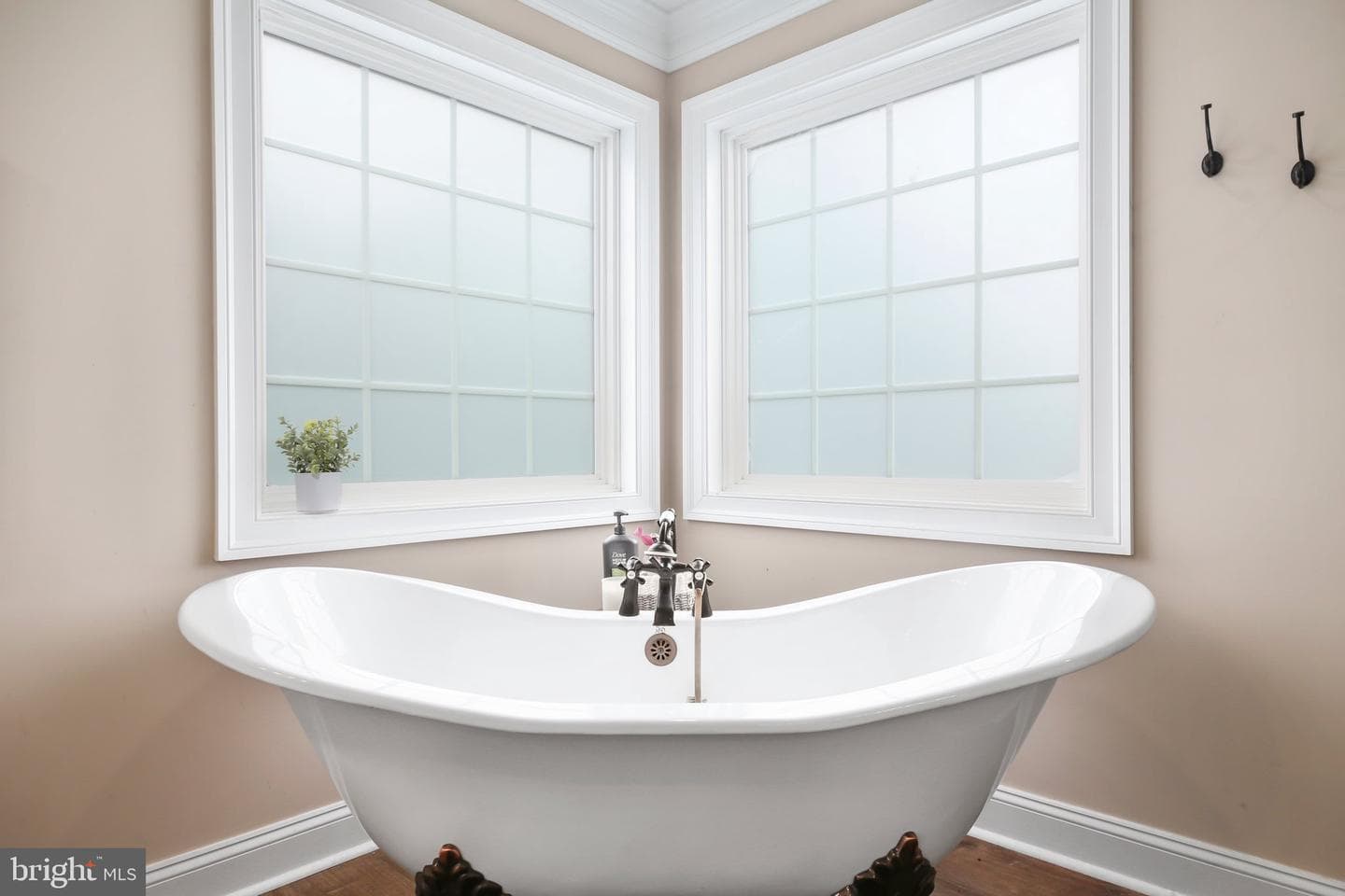 6070 Boston Ridge Court photo 8