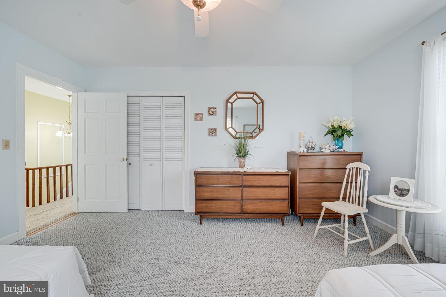18061 Youngs Lane photo 35