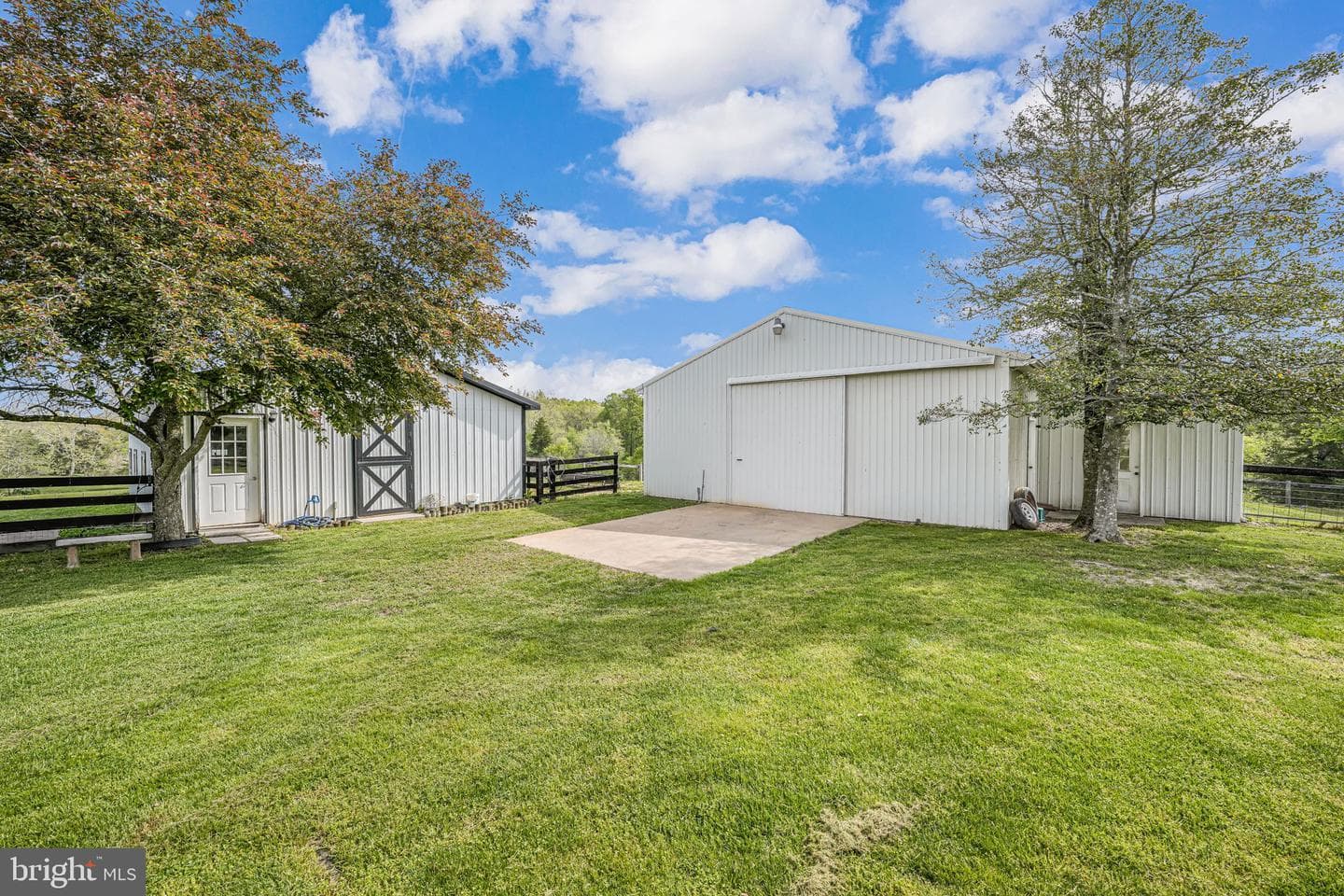 18061 Youngs Lane photo 49