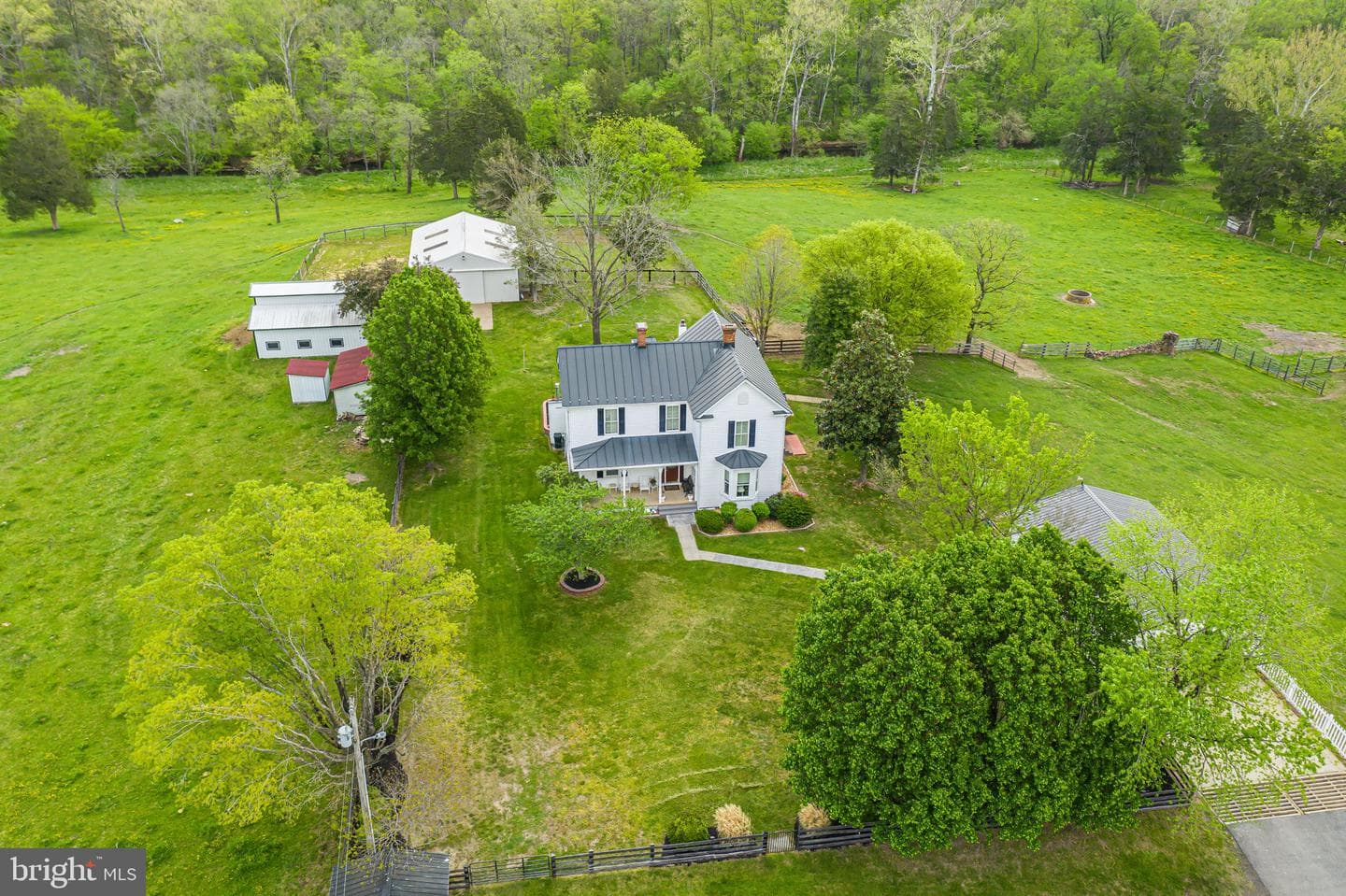 18061 Youngs Lane photo 56
