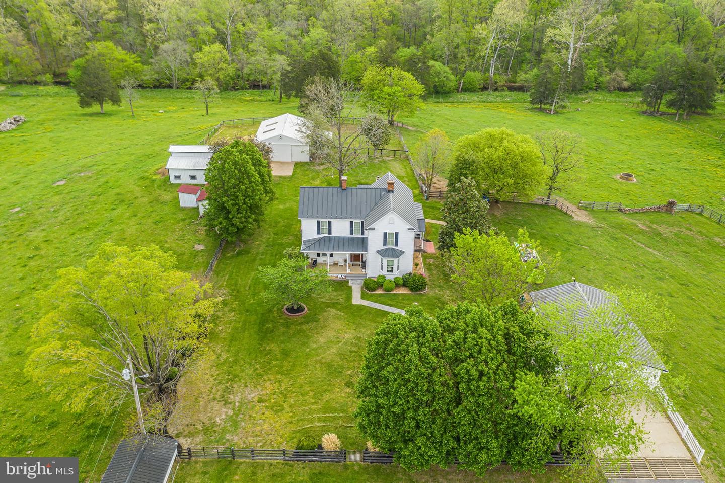 18061 Youngs Lane photo 57