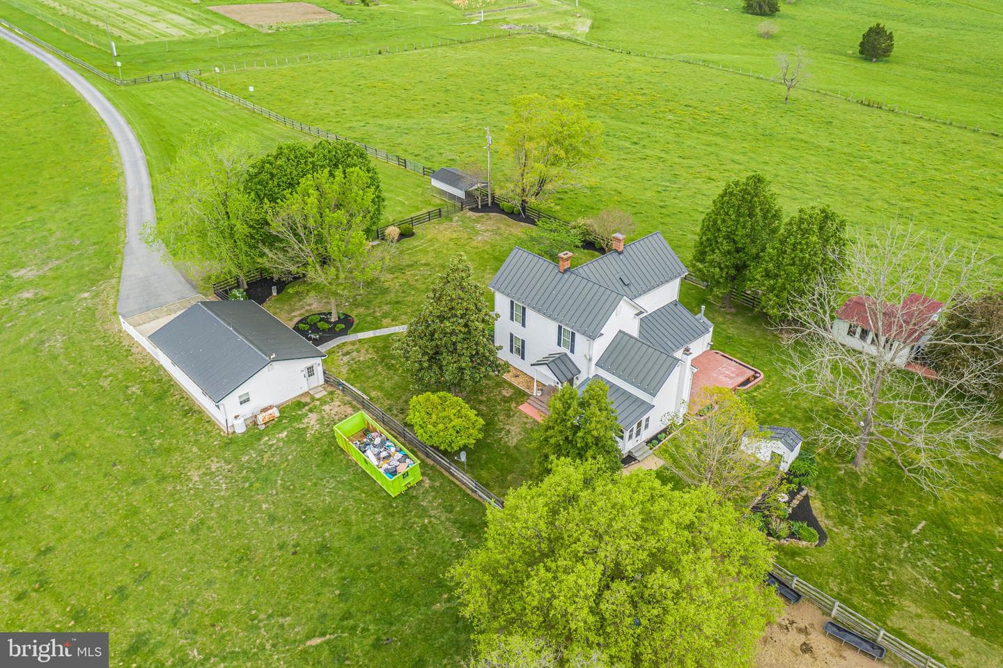 18061 Youngs Lane photo 64