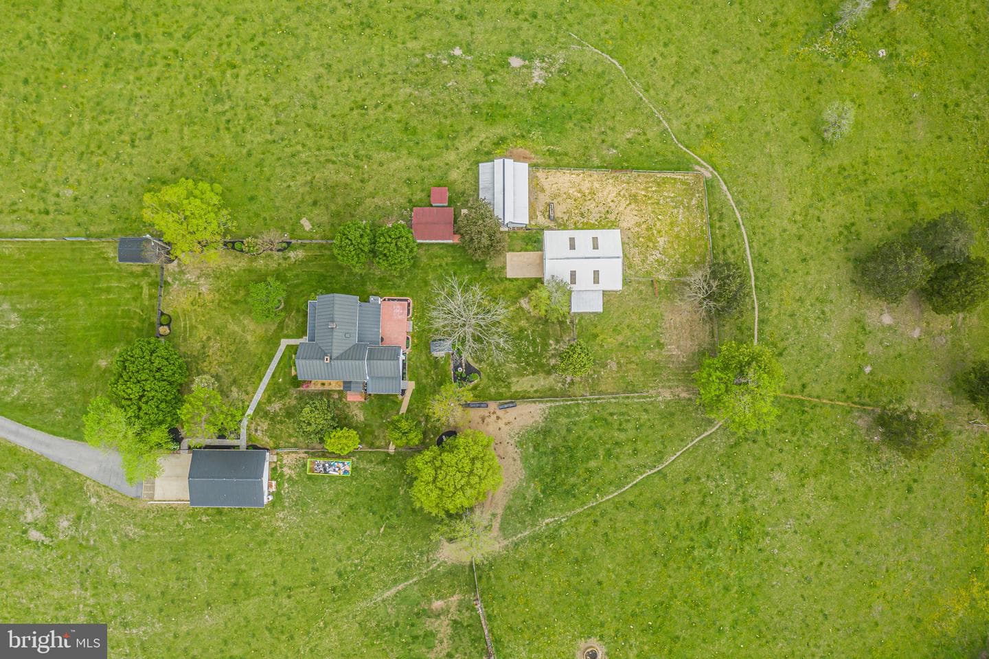 18061 Youngs Lane photo 89