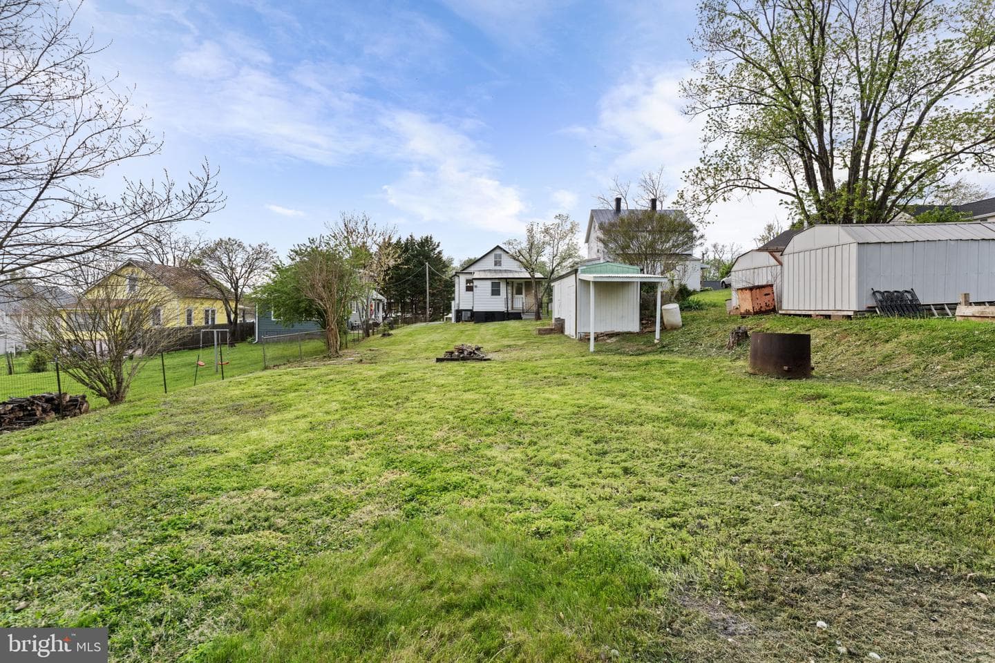 921 Terrace St photo 23