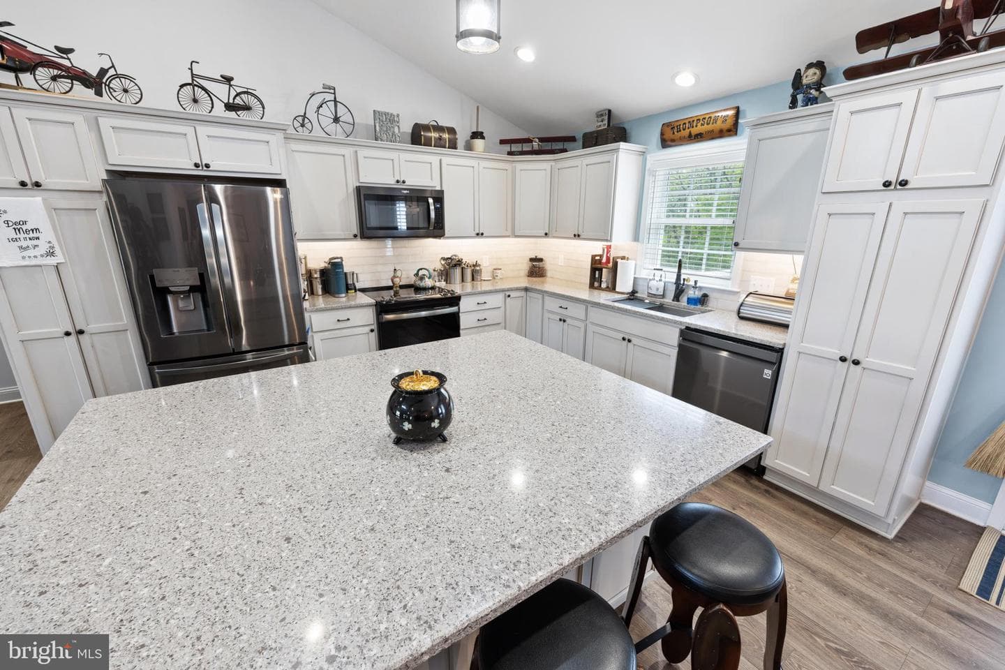 17114 Reid Hill photo 23