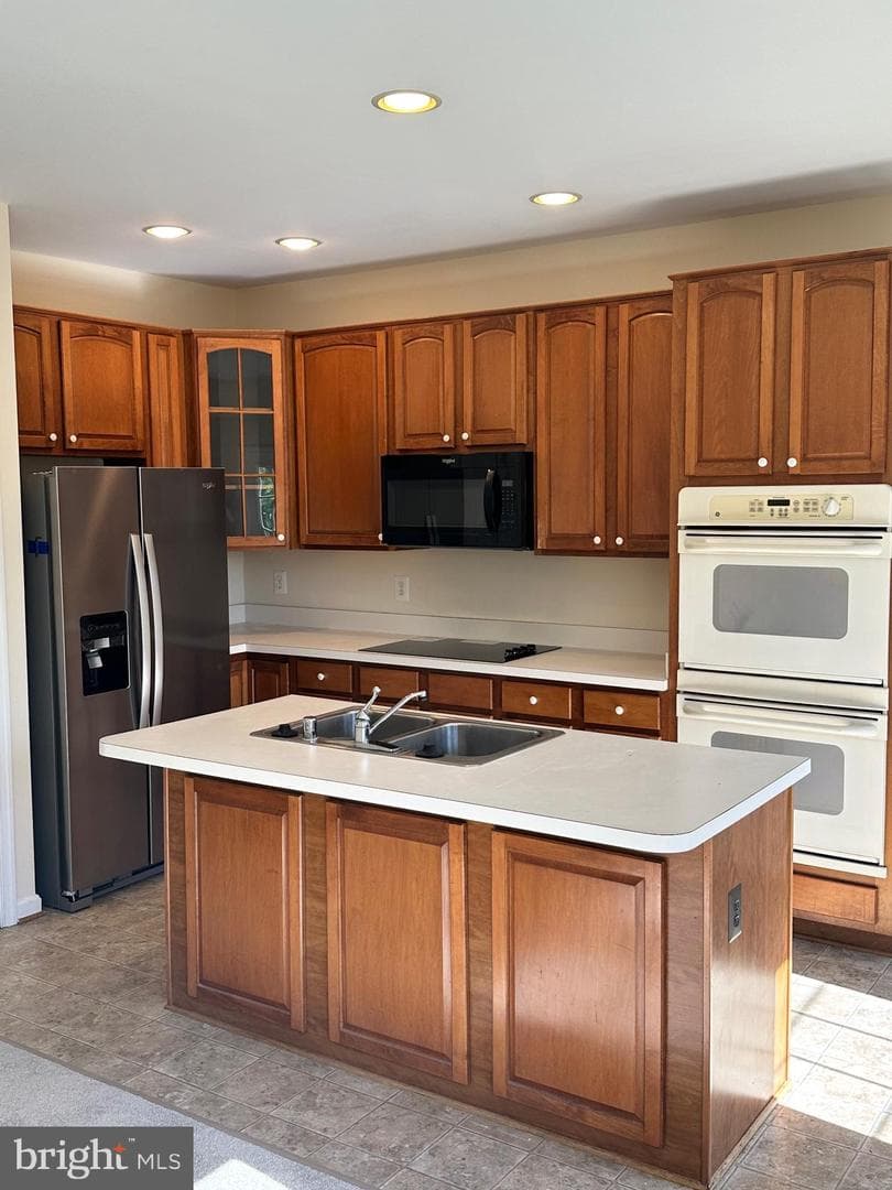 1007 Longview Lane photo 4