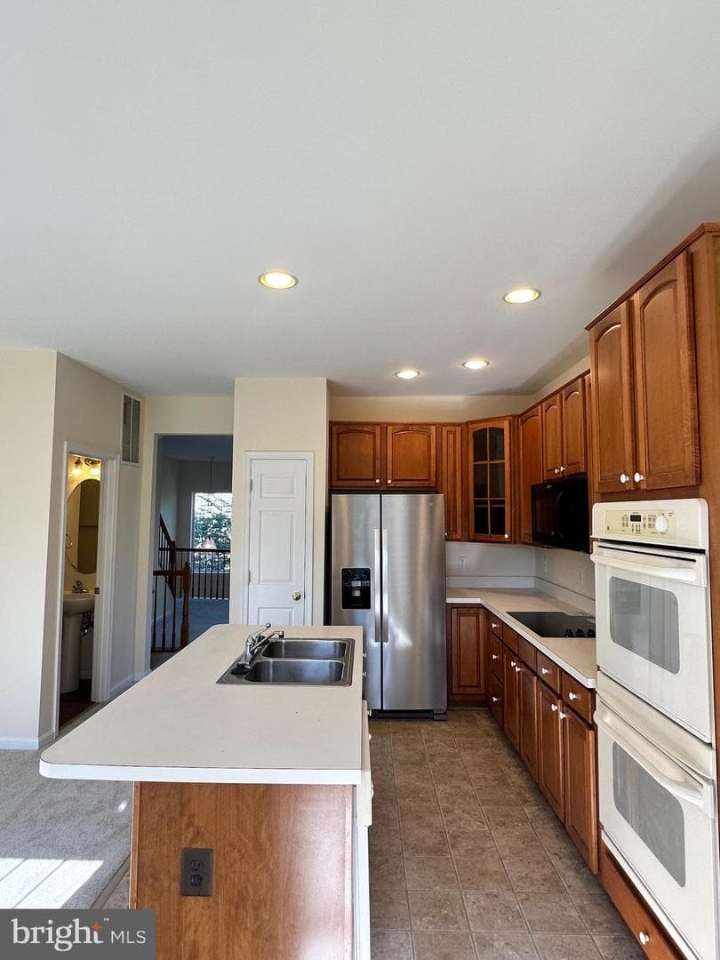 1007 Longview Lane photo 5