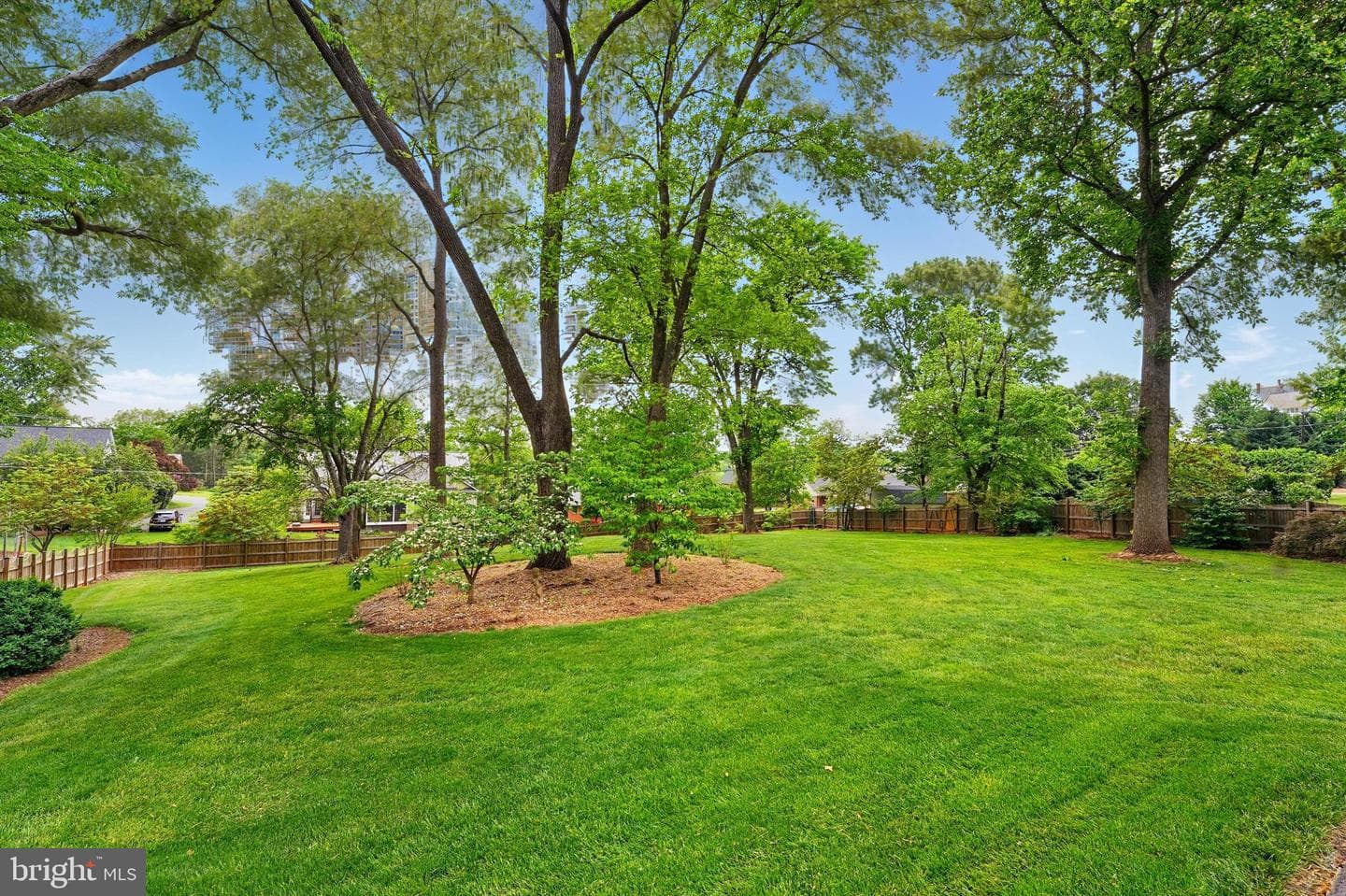1210 S Blue Ridge Avenue photo 6