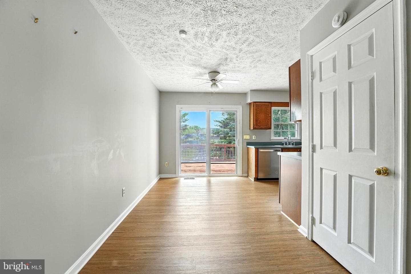 1600 Harrier Lane photo 7