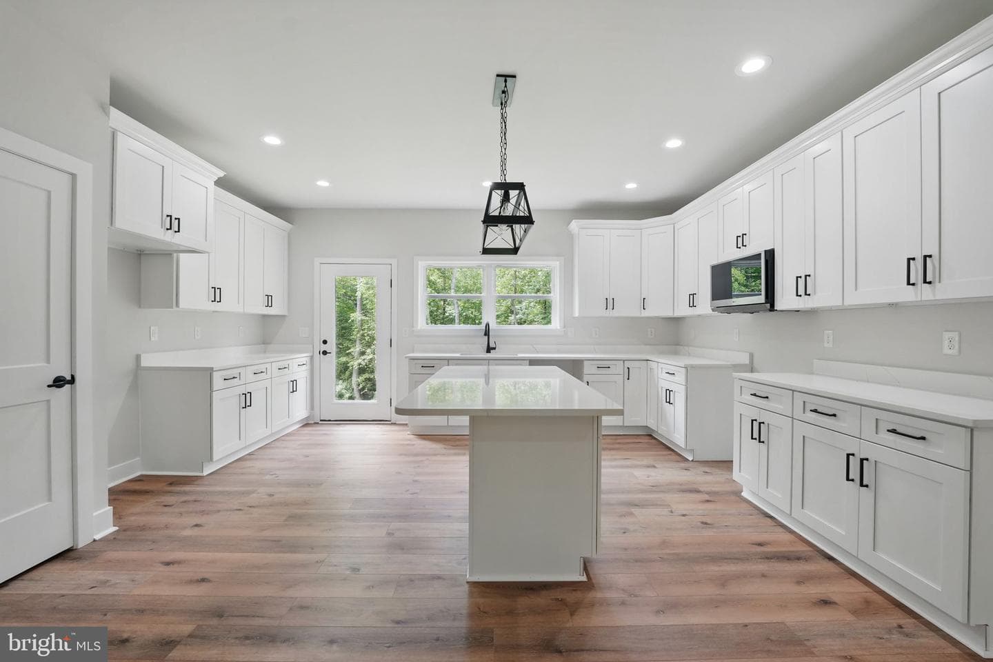 16355 Black Hill Road photo 10