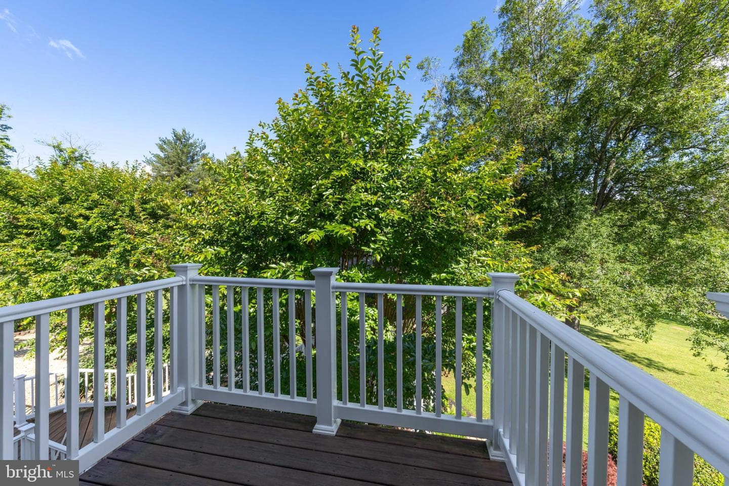 650 Yowell Drive photo 26