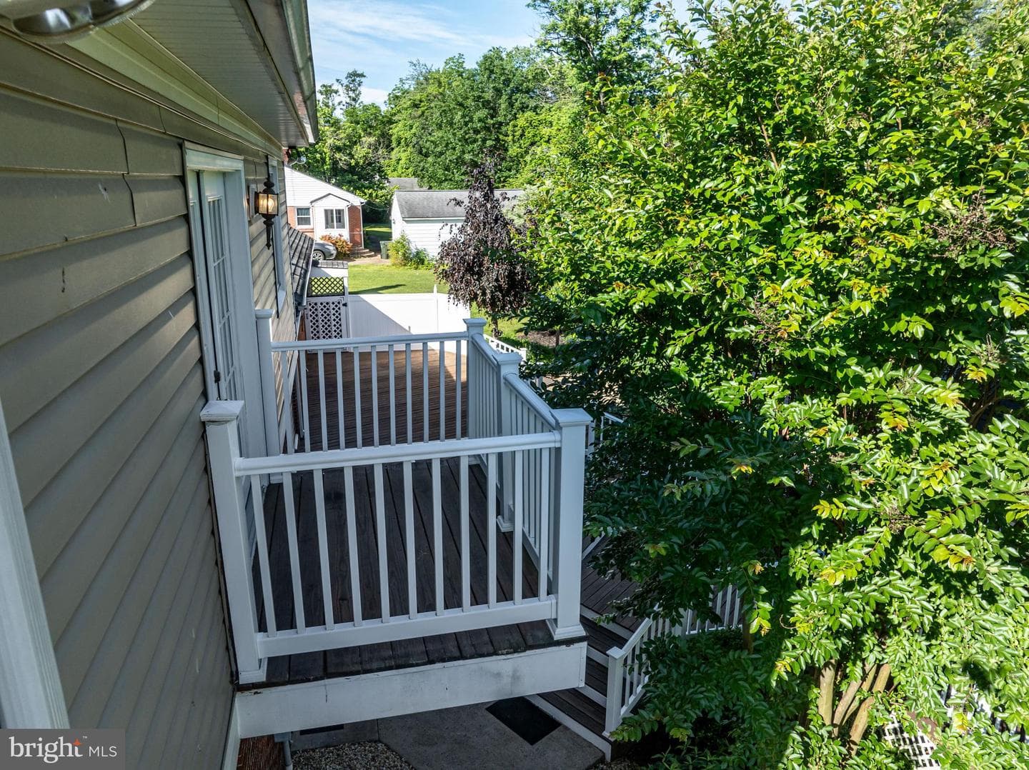 650 Yowell Drive photo 55
