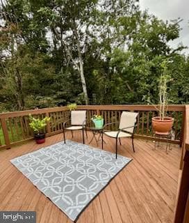 914 Riverdale Cir photo 12
