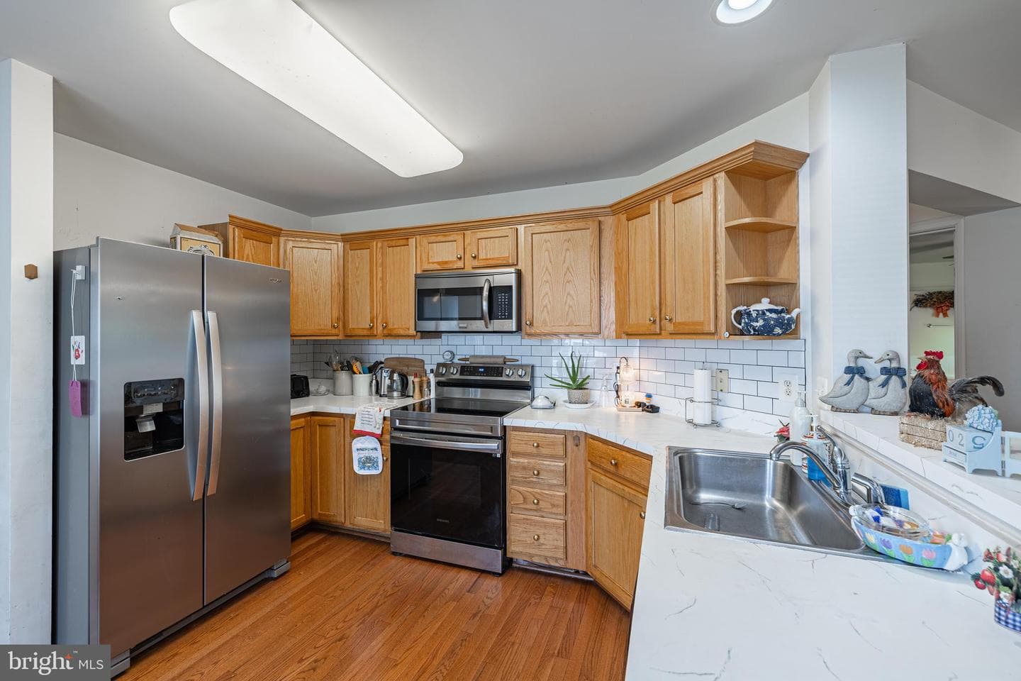 914 Riverdale Cir photo 15