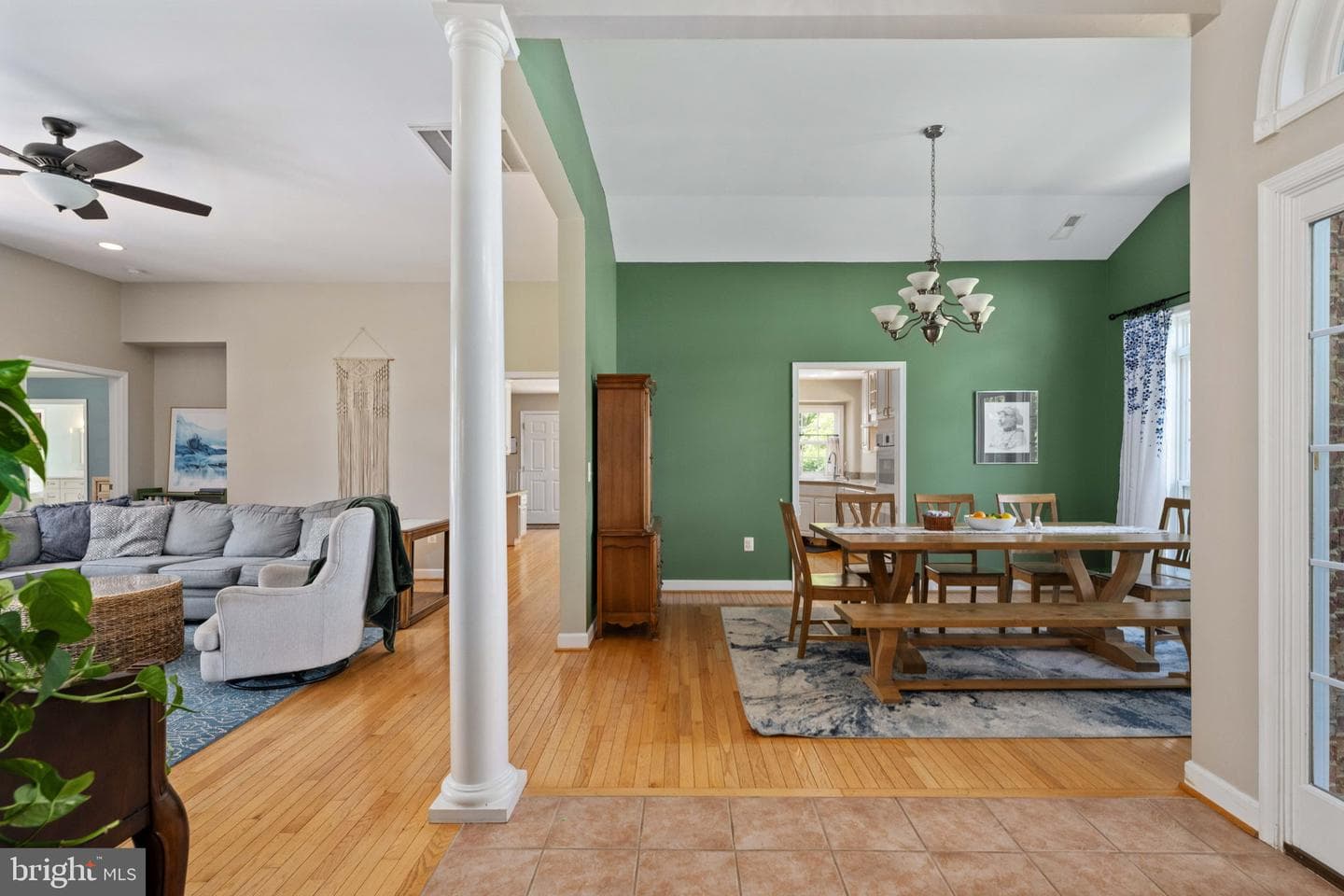 18894 Equestrian Lane photo 39