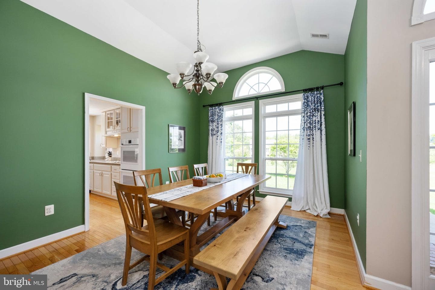 18894 Equestrian Lane photo 41