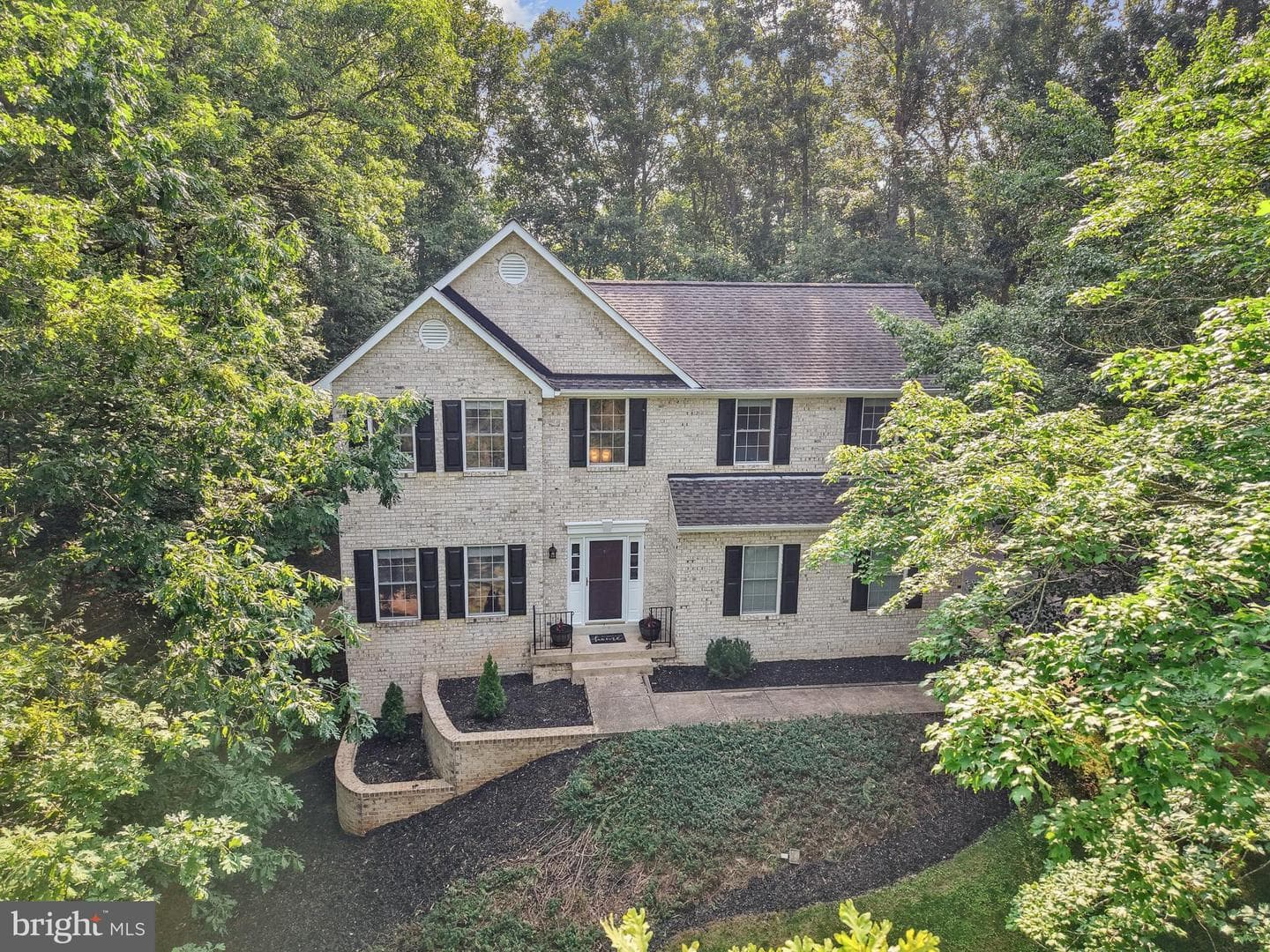 2357 Brighton Place photo 2