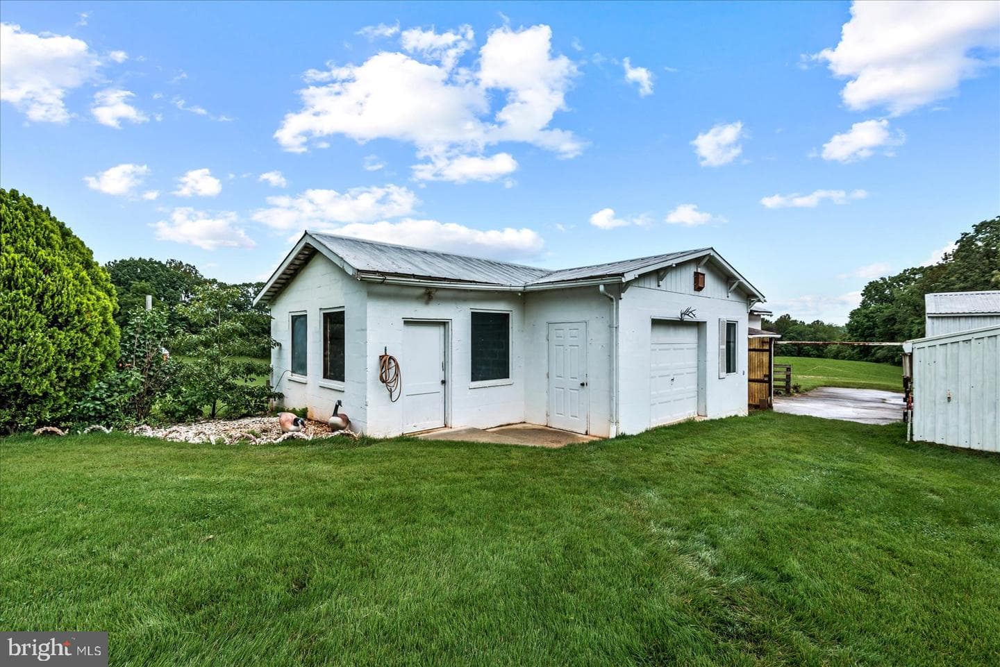 9309 Old Turnpike photo 45