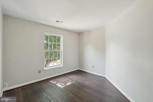1025 Riverdale Circle photo 15
