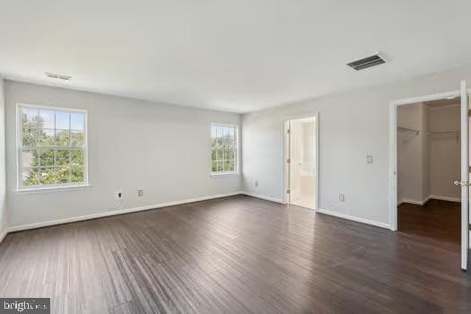 1025 Riverdale Circle photo 18