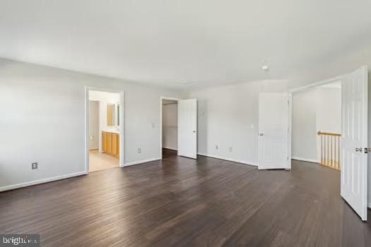 1025 Riverdale Circle photo 19