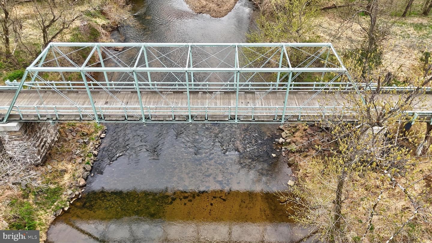 329 Old Bridge Road photo 73