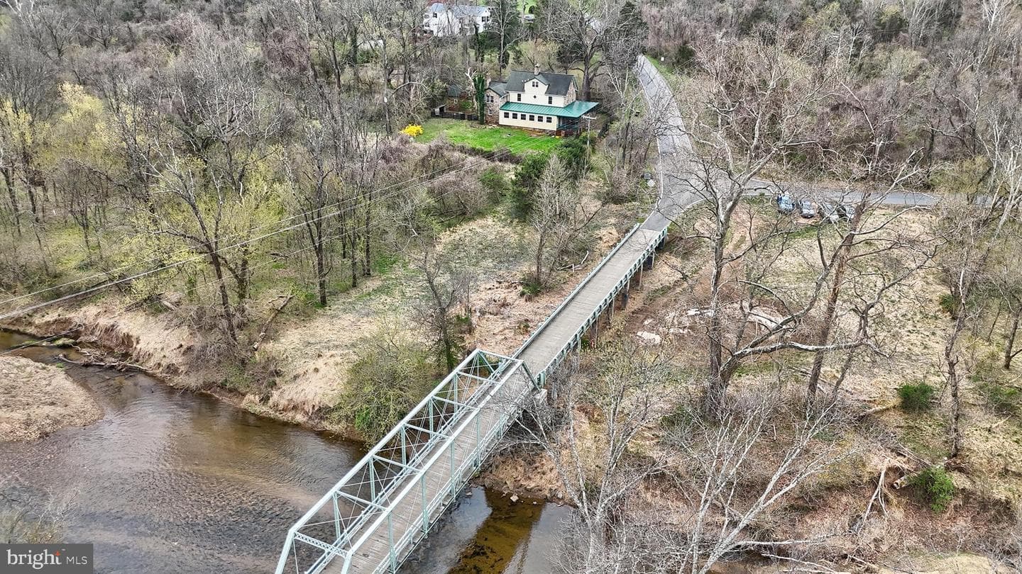329 Old Bridge Road photo 74