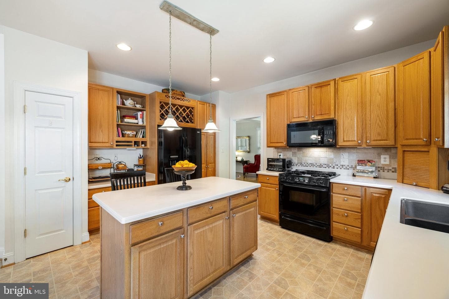 17277 Kettlebrook Landing photo 25