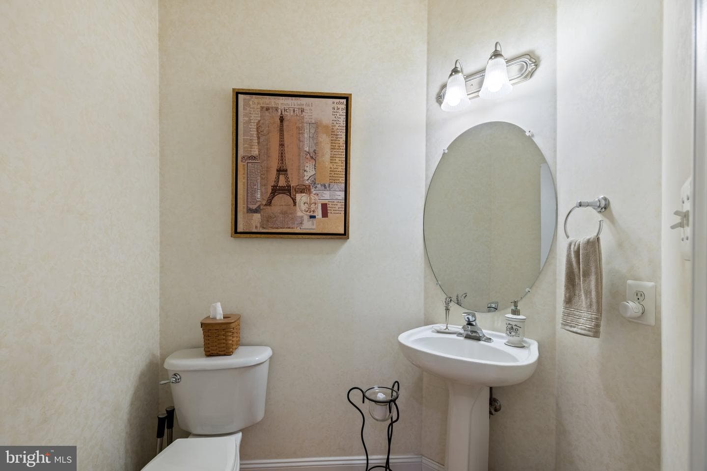 17277 Kettlebrook Landing photo 32