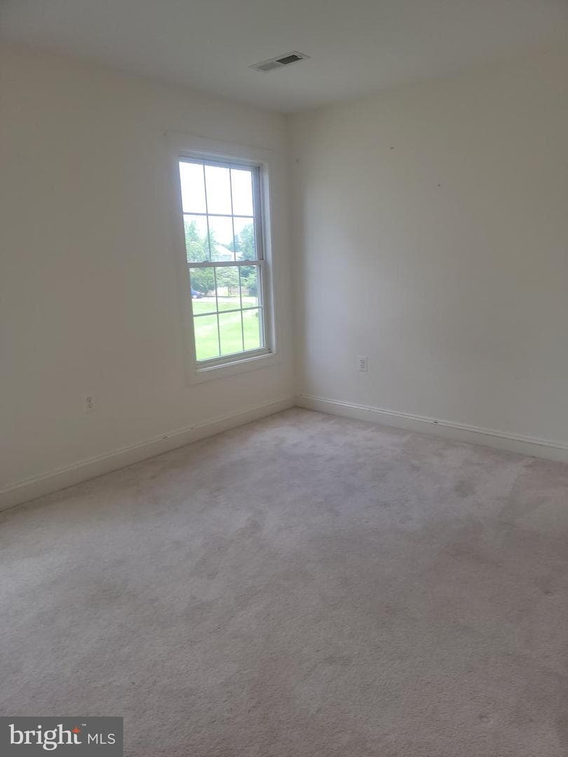 915 Virginia Avenue photo 13