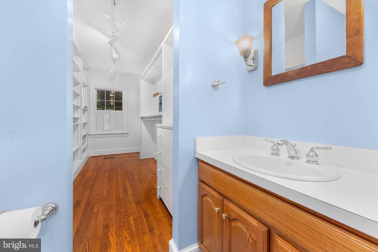 710 Zeuswyn Drive photo 29
