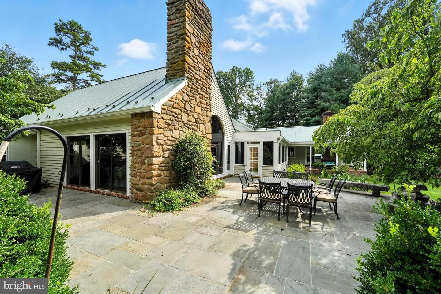 710 Zeuswyn Drive photo 37
