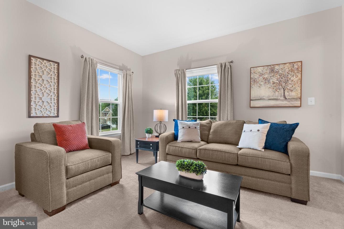 611 Kingsbrook photo 12