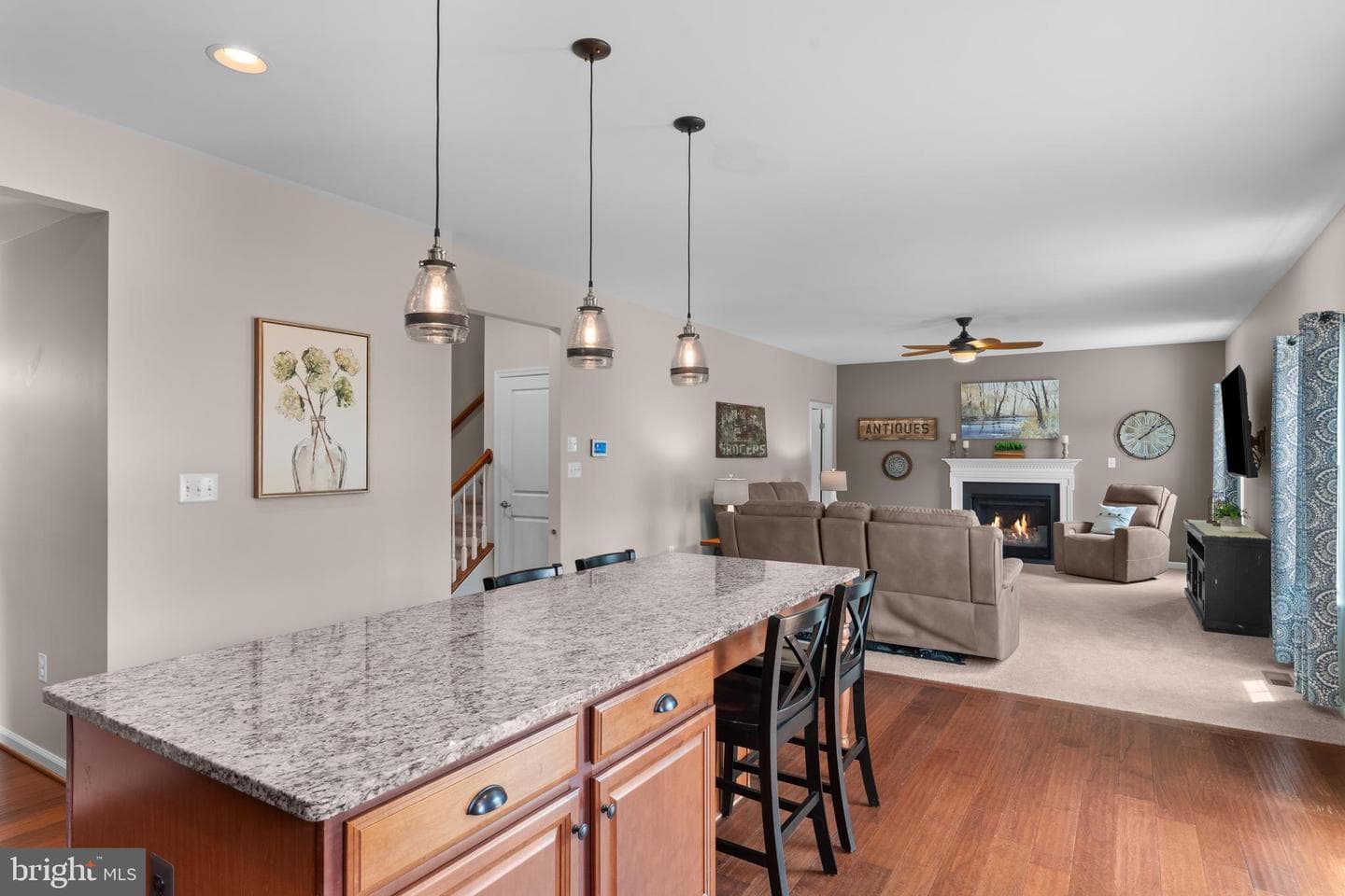 611 Kingsbrook photo 7