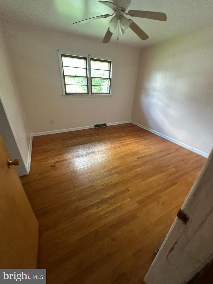 880 Hilltop Drive photo 10