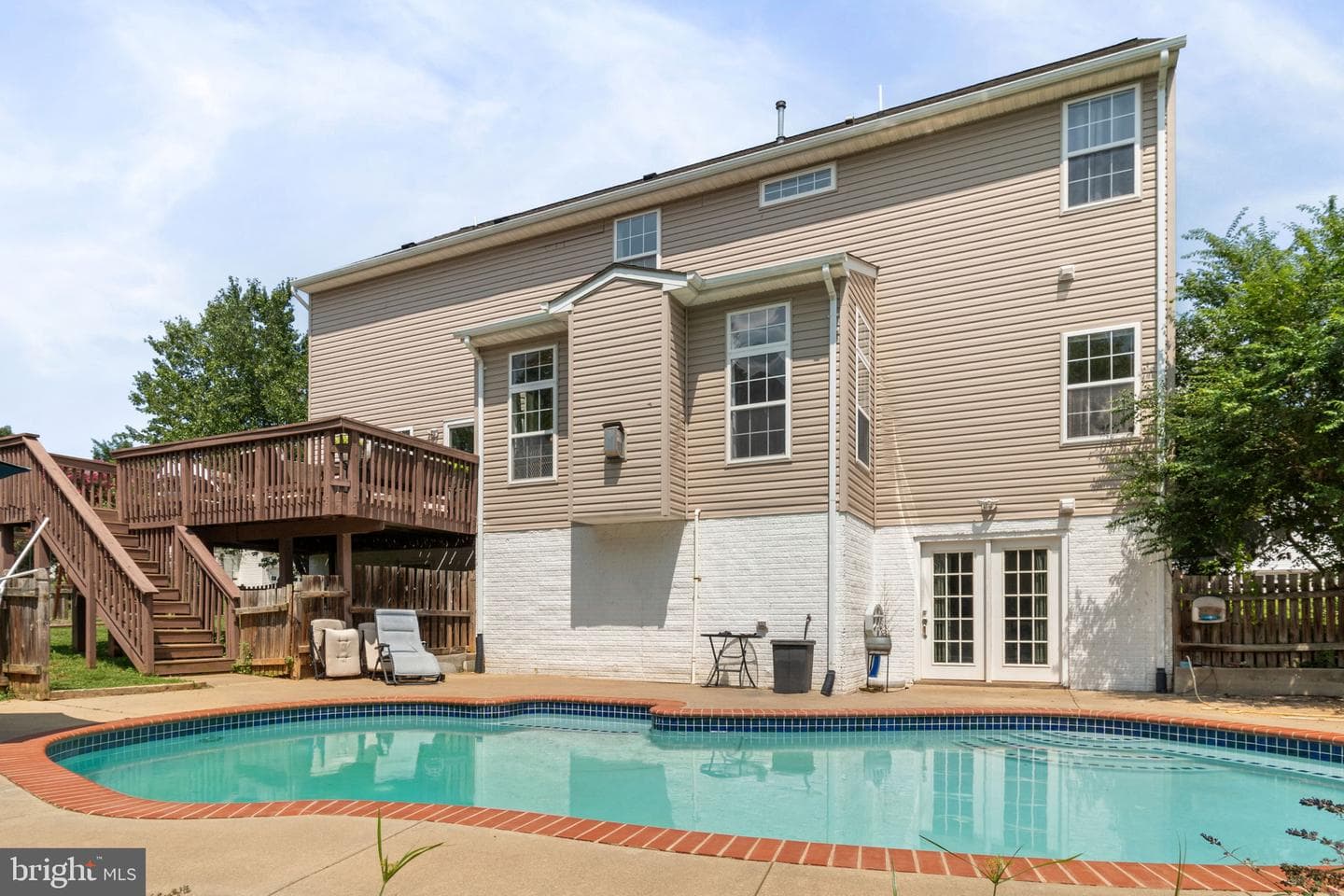 540 Greenbriar Drive photo 14
