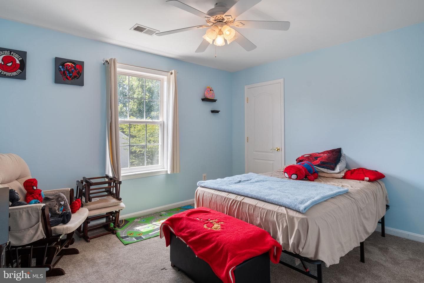 540 Greenbriar Drive photo 36