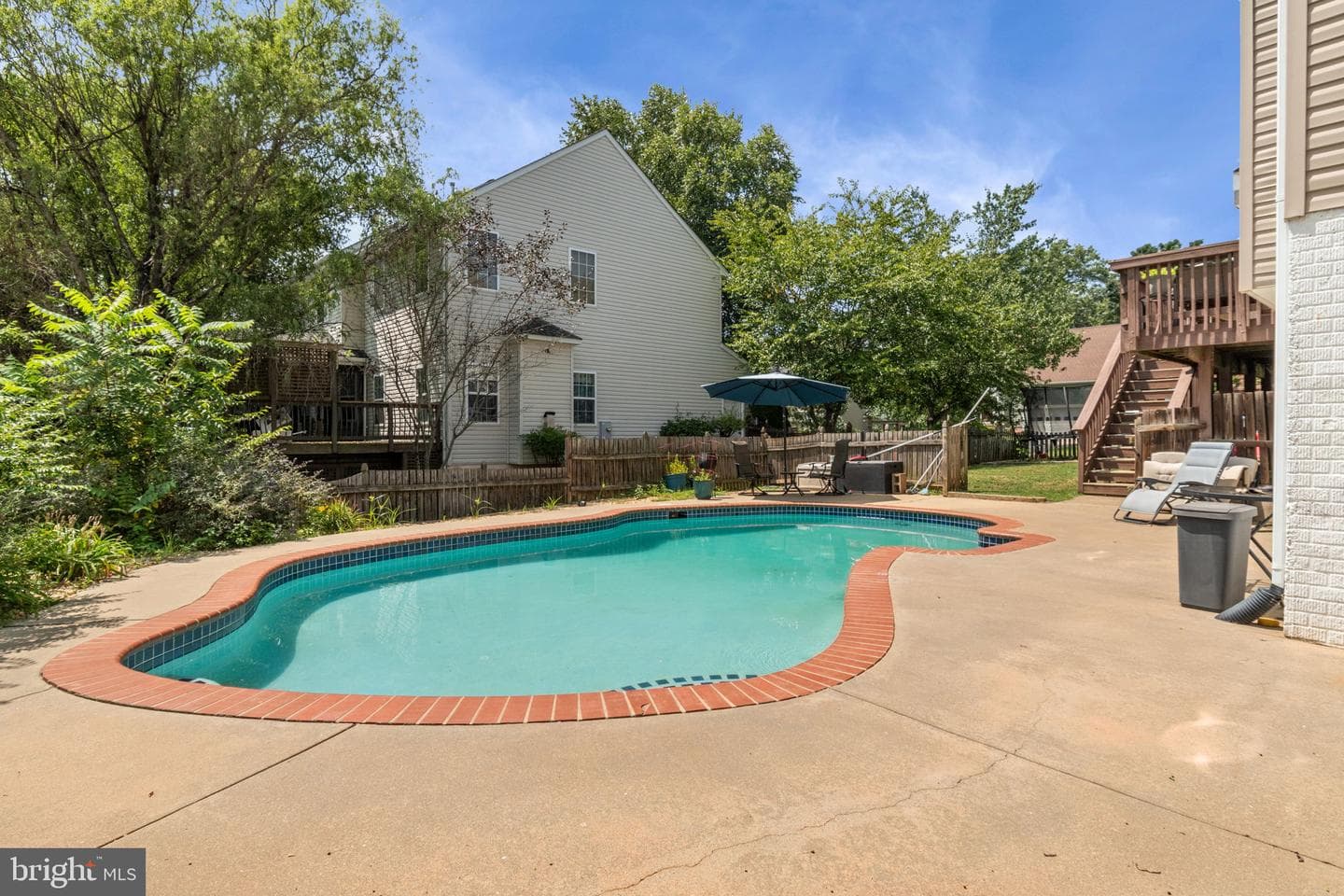 540 Greenbriar Drive photo 52