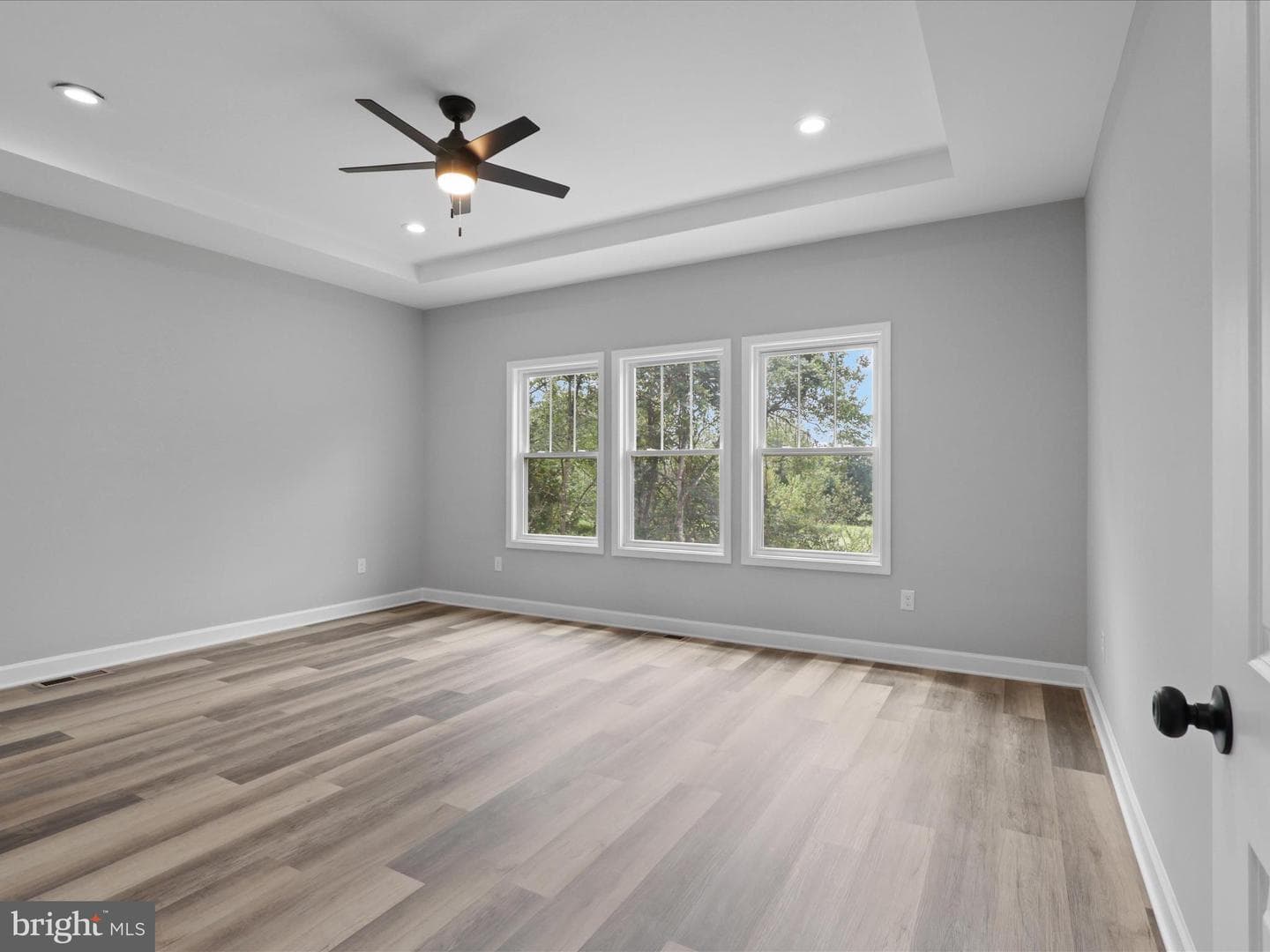 15477 Norman Road photo 32