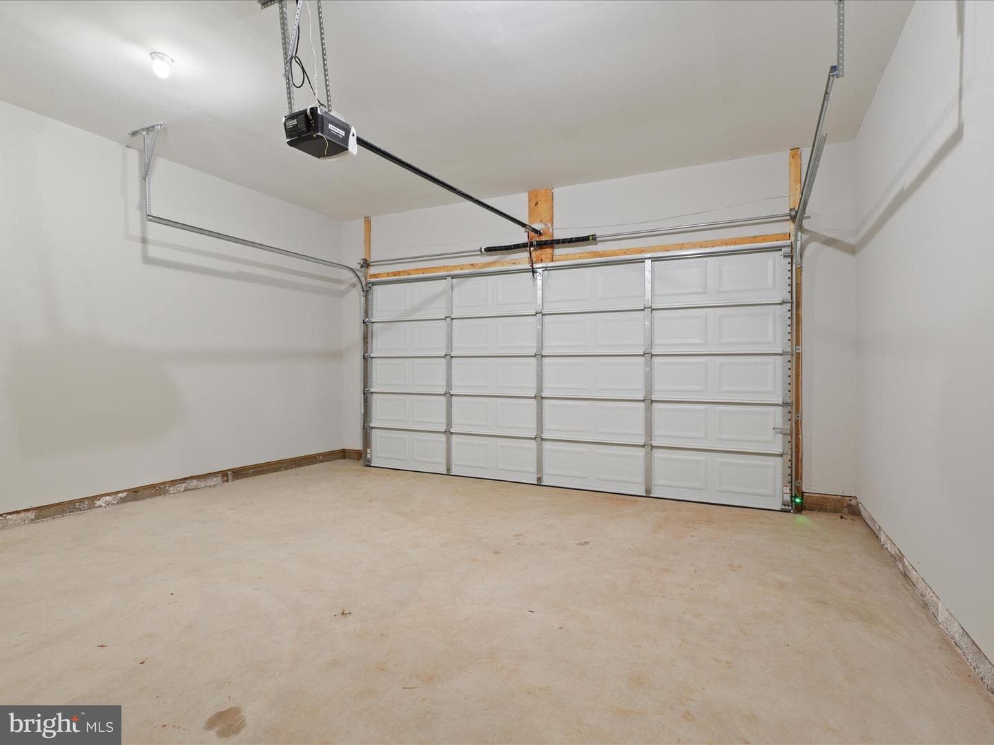 15477 Norman Road photo 51