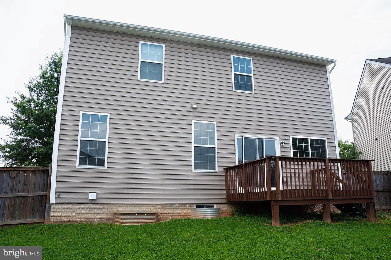 608 Hunters Rd photo 5