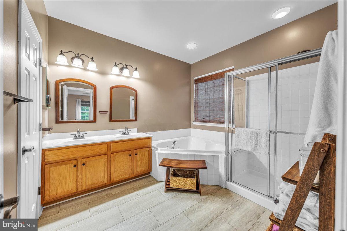 254 Whitworth Drive photo 21