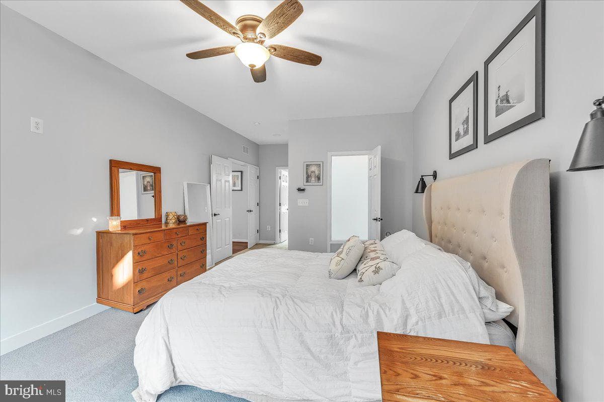 254 Whitworth Drive photo 24