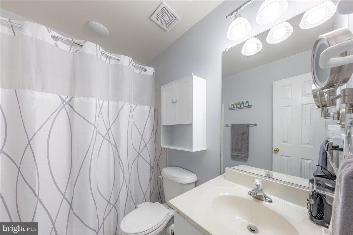 254 Whitworth Drive photo 34