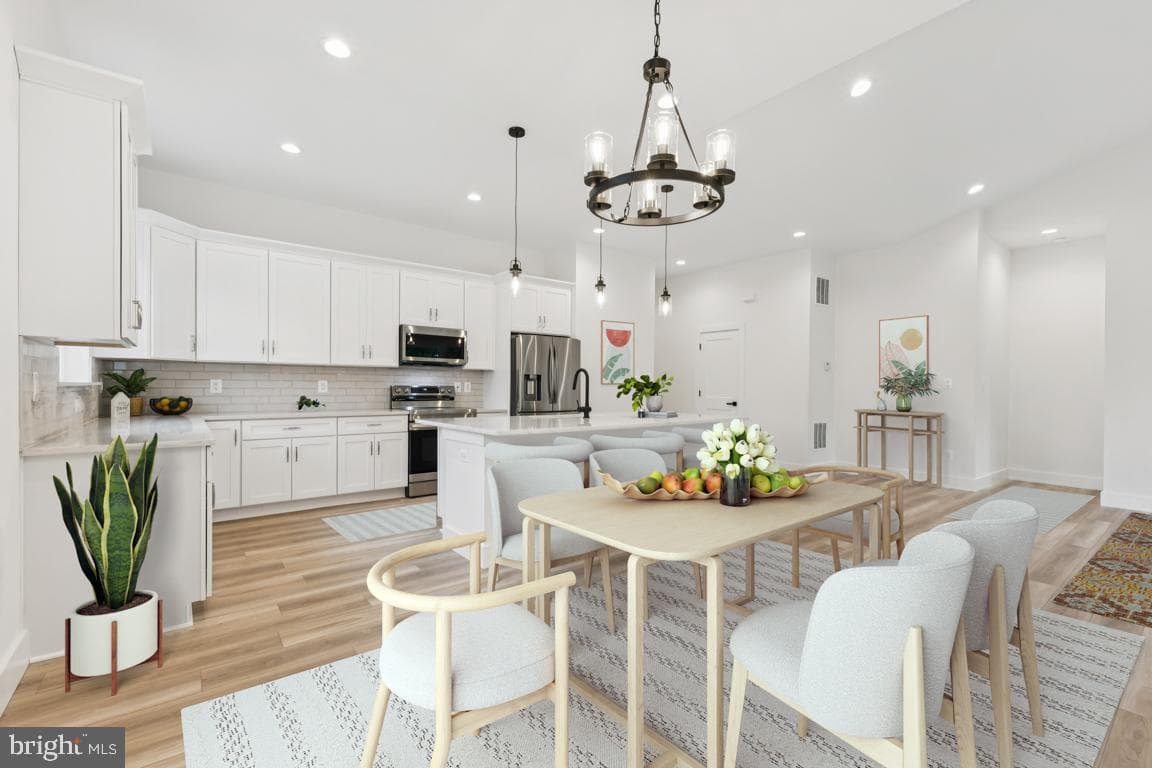 14057 Berry Hill Road photo 10