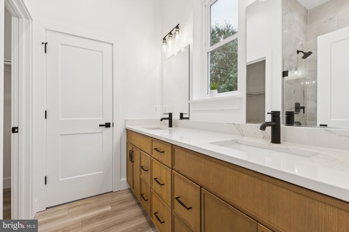 14057 Berry Hill Road photo 19